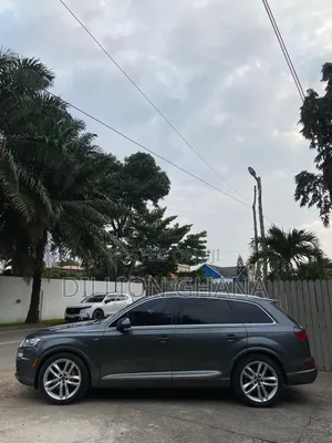 Audi Q7 3.0T Premium AWD quattro 2018 Gray
