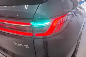 New Geely Galaxy Starshine 8 2025 Blue
