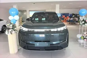 New Geely Galaxy Starshine 8 2025 Blue