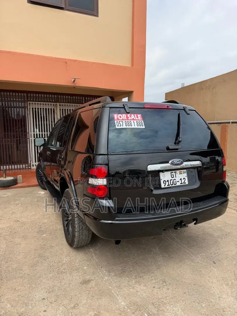 Ford Explorer Eddie Bauer 4x4 (4.0L 6cyl 5A) 2006 Black