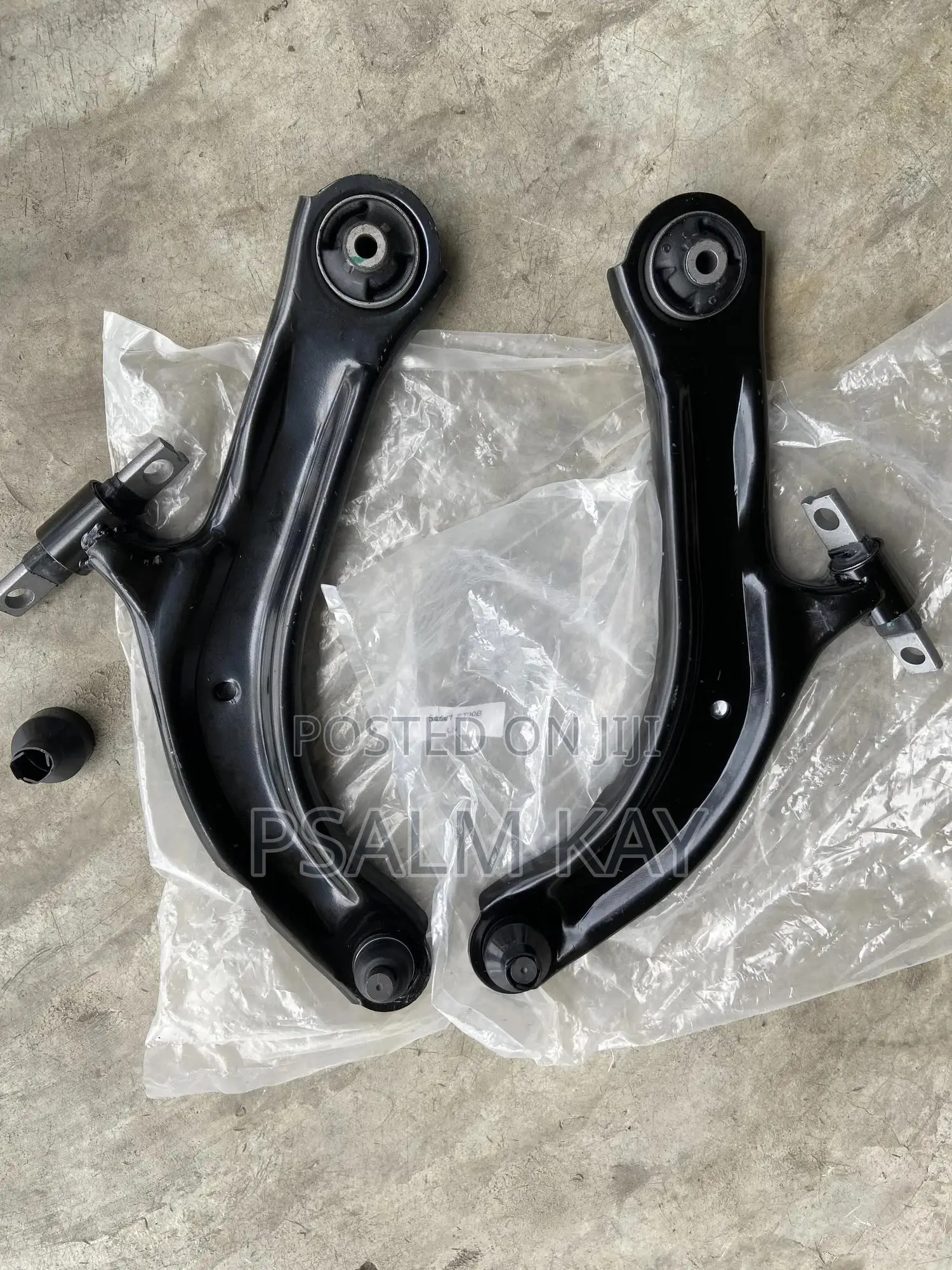Nissan Sentra B17 2012-2013,2014,2015,2016,2018 Lower Arm /Control Arm
