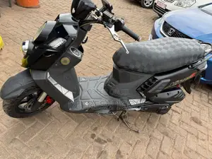 Yamaha Majesty 2020 Black