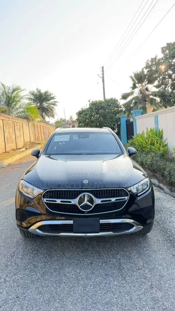 Mercedes-Benz GLC-Class GLC 300 2024 Black