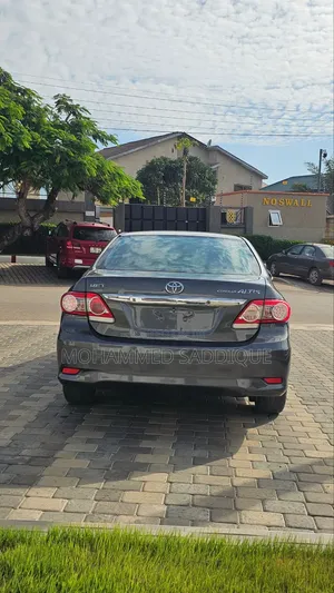 Toyota Corolla Altis 2013 Gray
