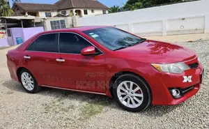 Toyota Camry LE 4dr Sedan (2.5L 4cyl 6A) 2014 Red