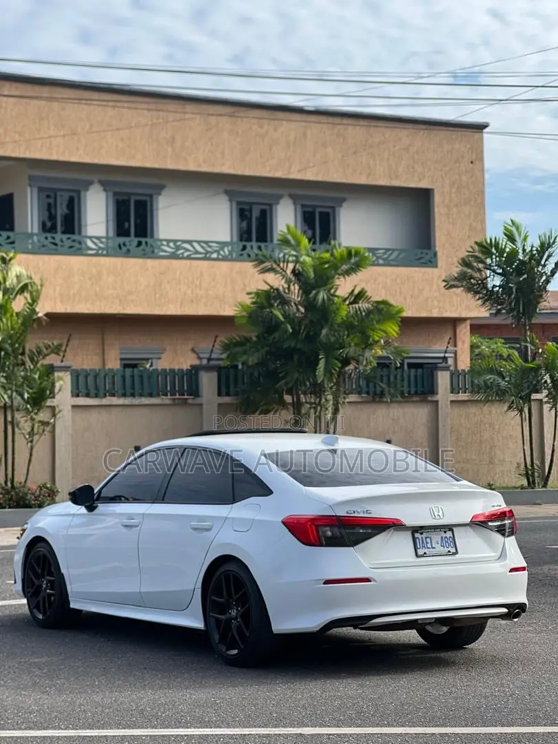 Honda Civic Sport CVT 2024 White