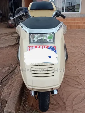 Honda 2025 Gold