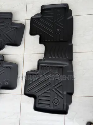 Toyota HighlanderD Rubber Floor Mat/Carpet