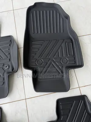 Toyota HighlanderD Rubber Floor Mat/Carpet