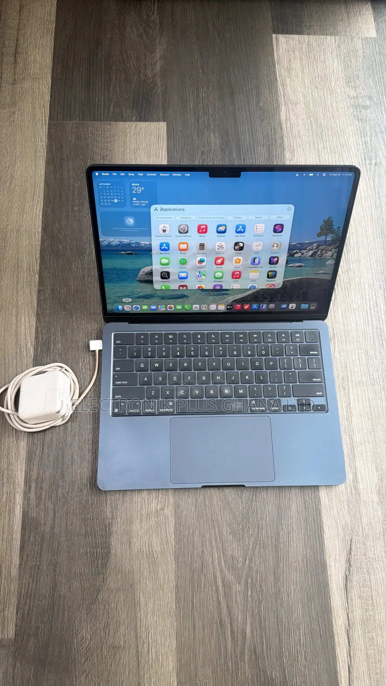 Laptop Apple MacBook Air 2022 M2 8GB Apple M2 SSD 256GB