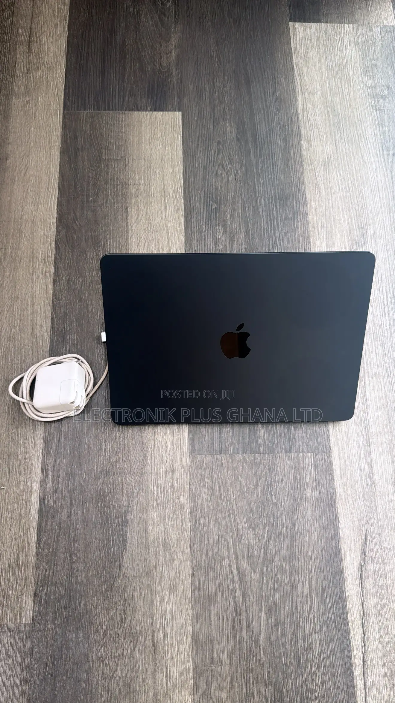 Laptop Apple MacBook Air 2022 M2 8GB Apple M2 SSD 256GB