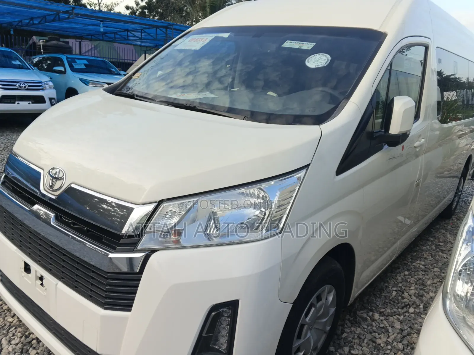 Toyota HiAce 2021 White