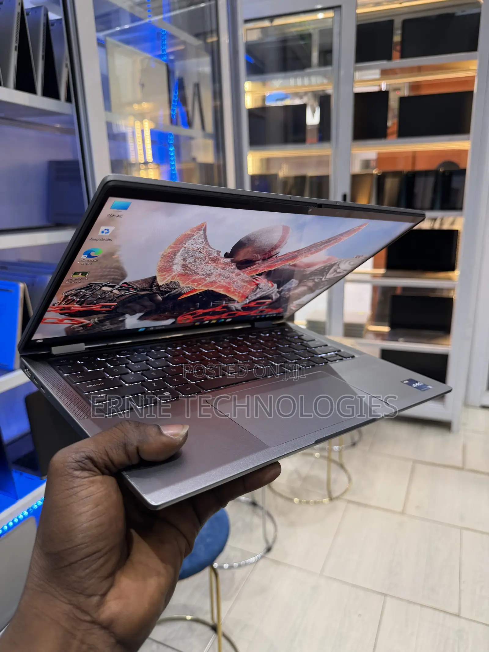 Laptop Dell Inspiron 14 7440 2-in-1 32GB Intel Core i7 SSD 512GB