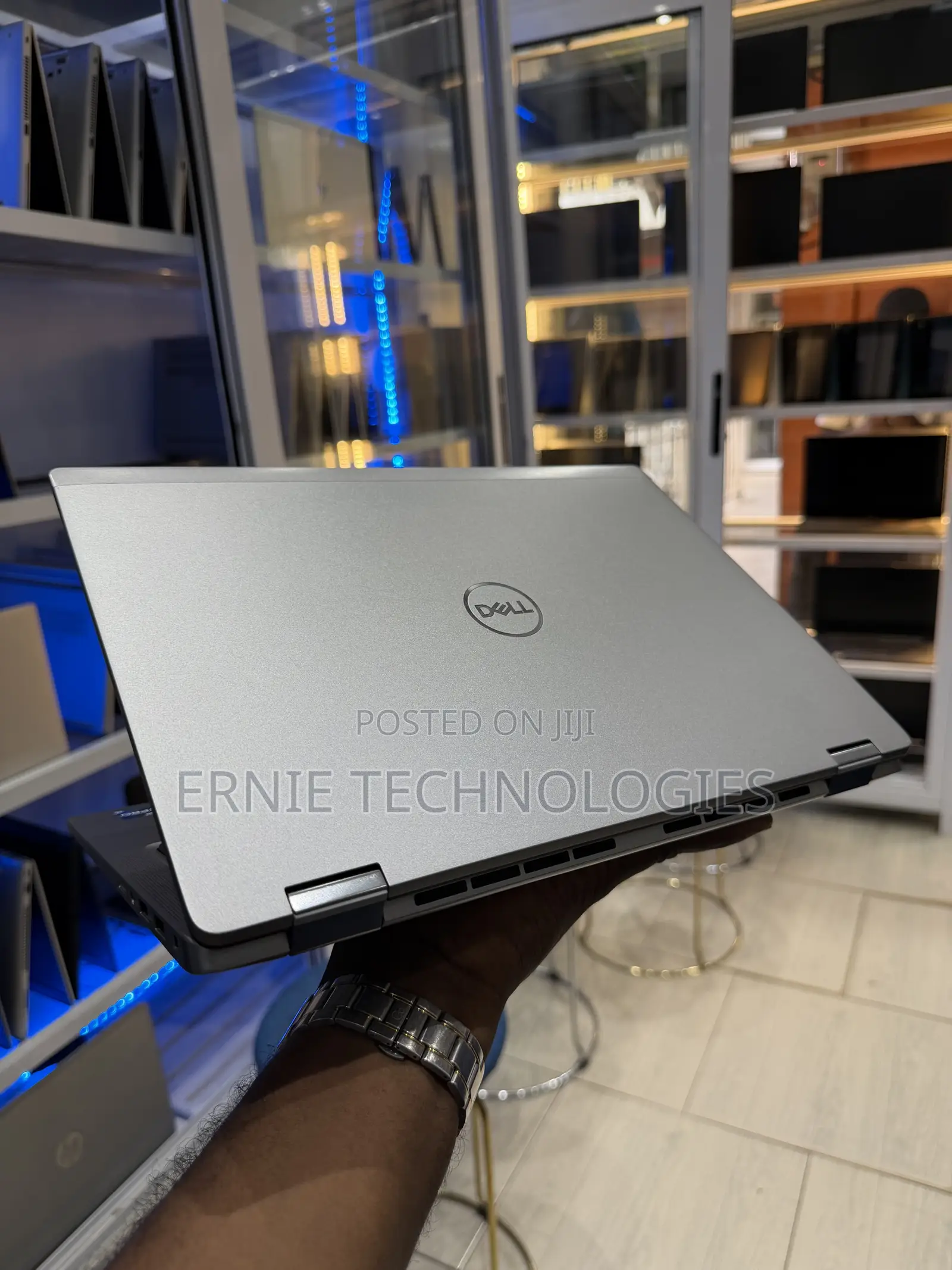 Laptop Dell Inspiron 14 7440 2-in-1 32GB Intel Core i7 SSD 512GB