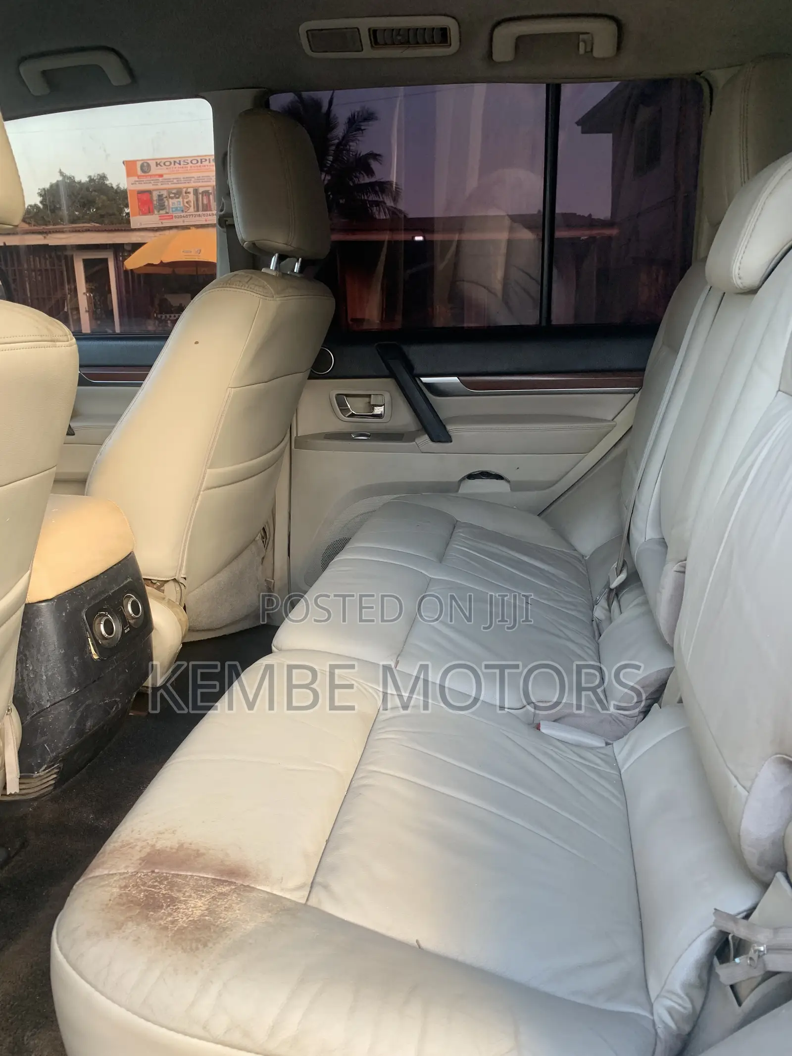Mitsubishi Pajero 2011 Black