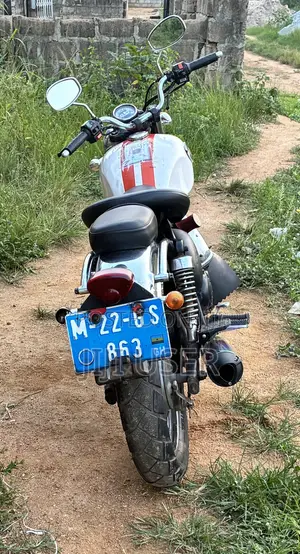 Kawasaki Bike 1982 White