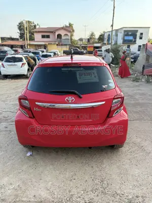 Toyota Vitz 1.3 FWD 5dr 2016 Red