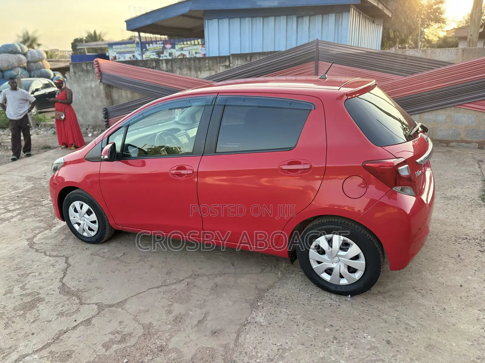 Toyota Vitz 1.3 FWD 5dr 2016 Red
