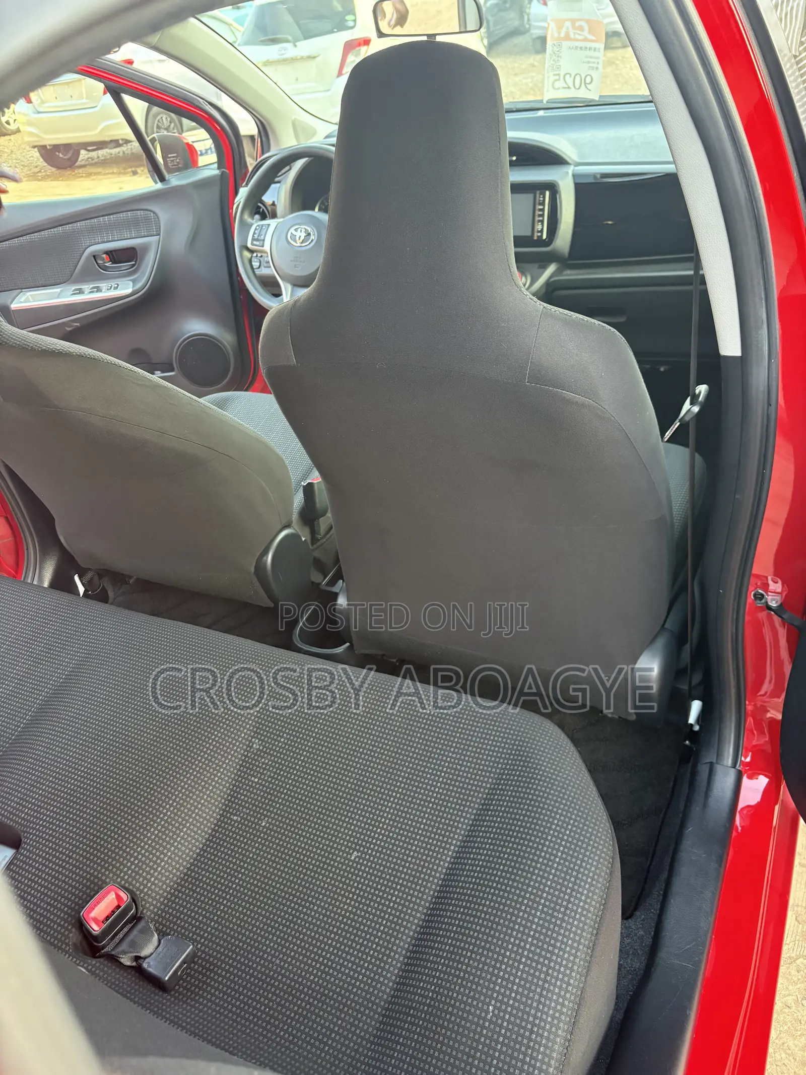 Toyota Vitz 1.3 FWD 5dr 2016 Red