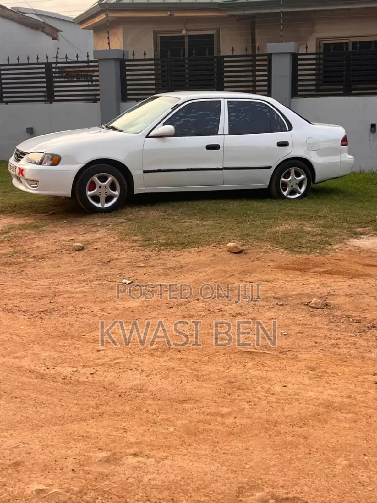 Toyota Corolla 2002 White