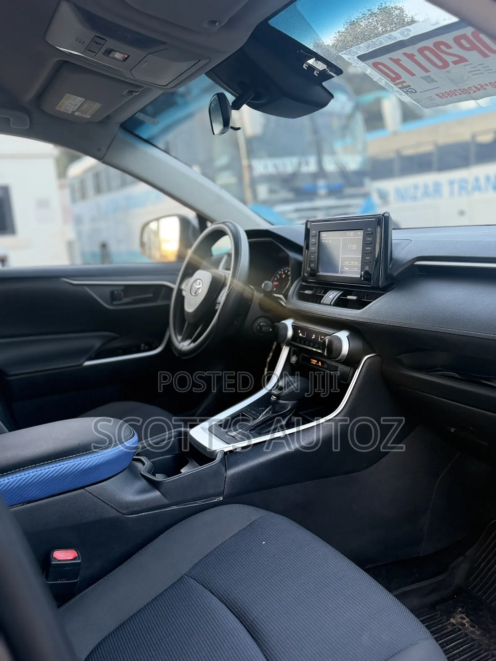 Toyota RAV4 LE AWD 2019 Gray