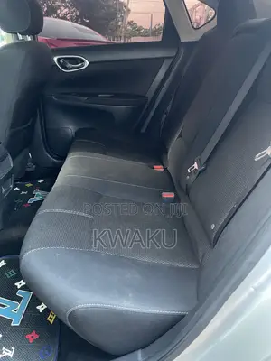 Nissan Sentra S 4dr Sedan (1.8L 4cyl CVT) 2015 Silver
