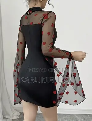 Elegant Black Bodycon Mini Dress With Heart Mesh Sleeves
