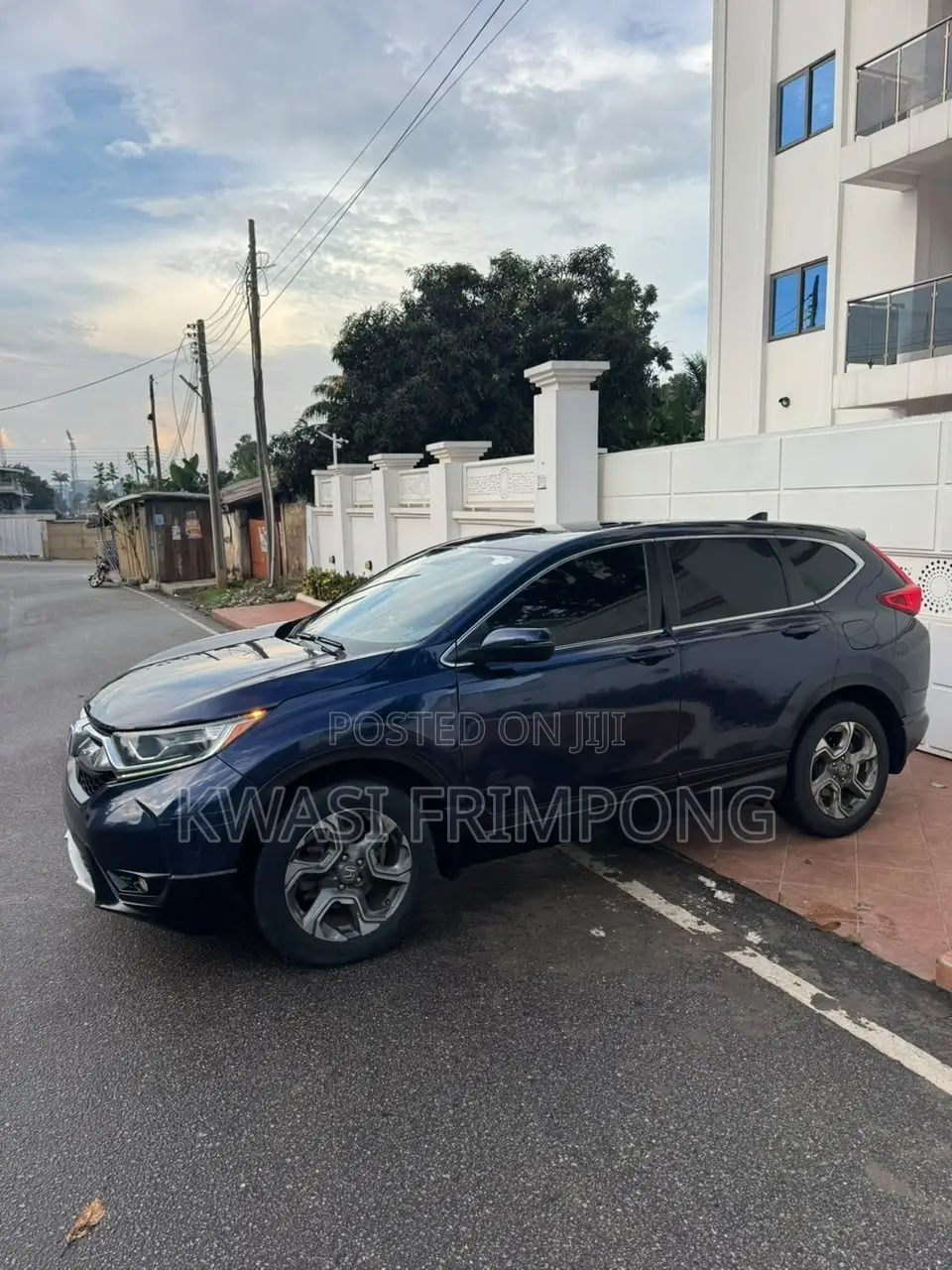Honda CR-V Touring AWD 2018 Blue