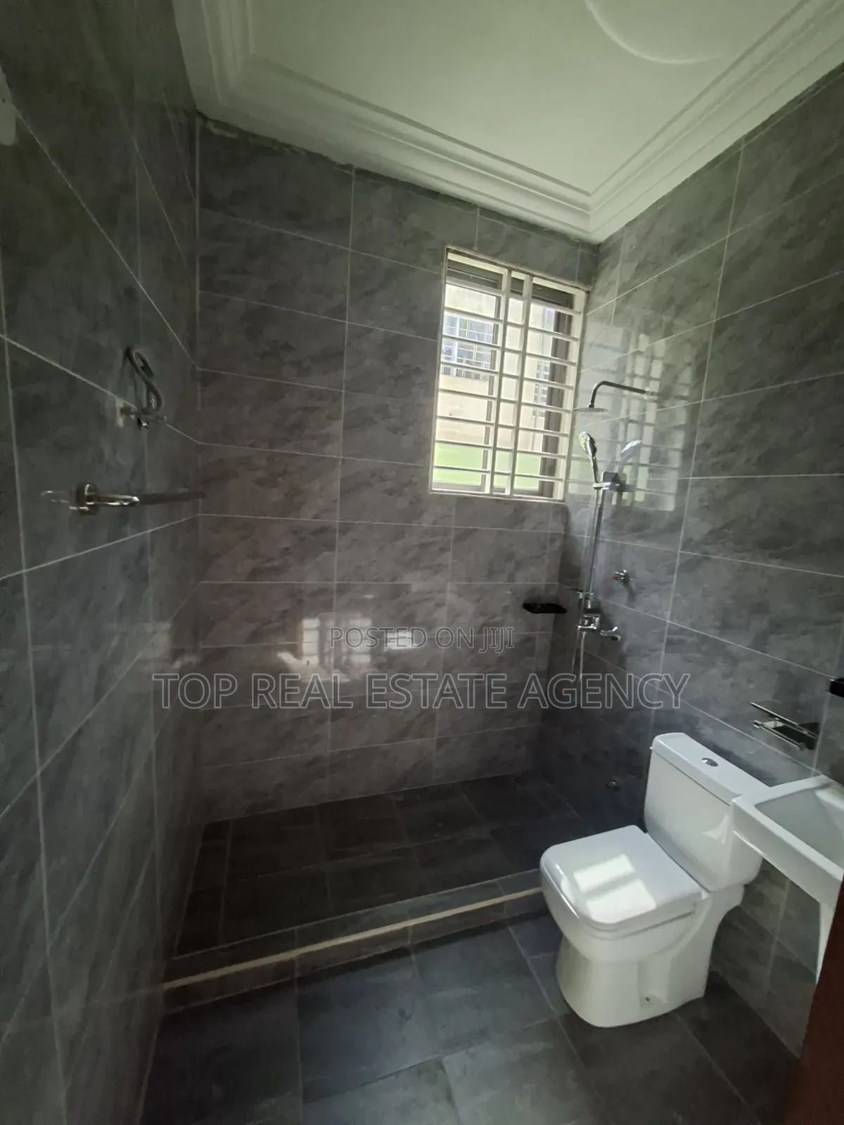 2bdrm Apartment in Oyarifa Kb,, Owusu Ansah for rent
