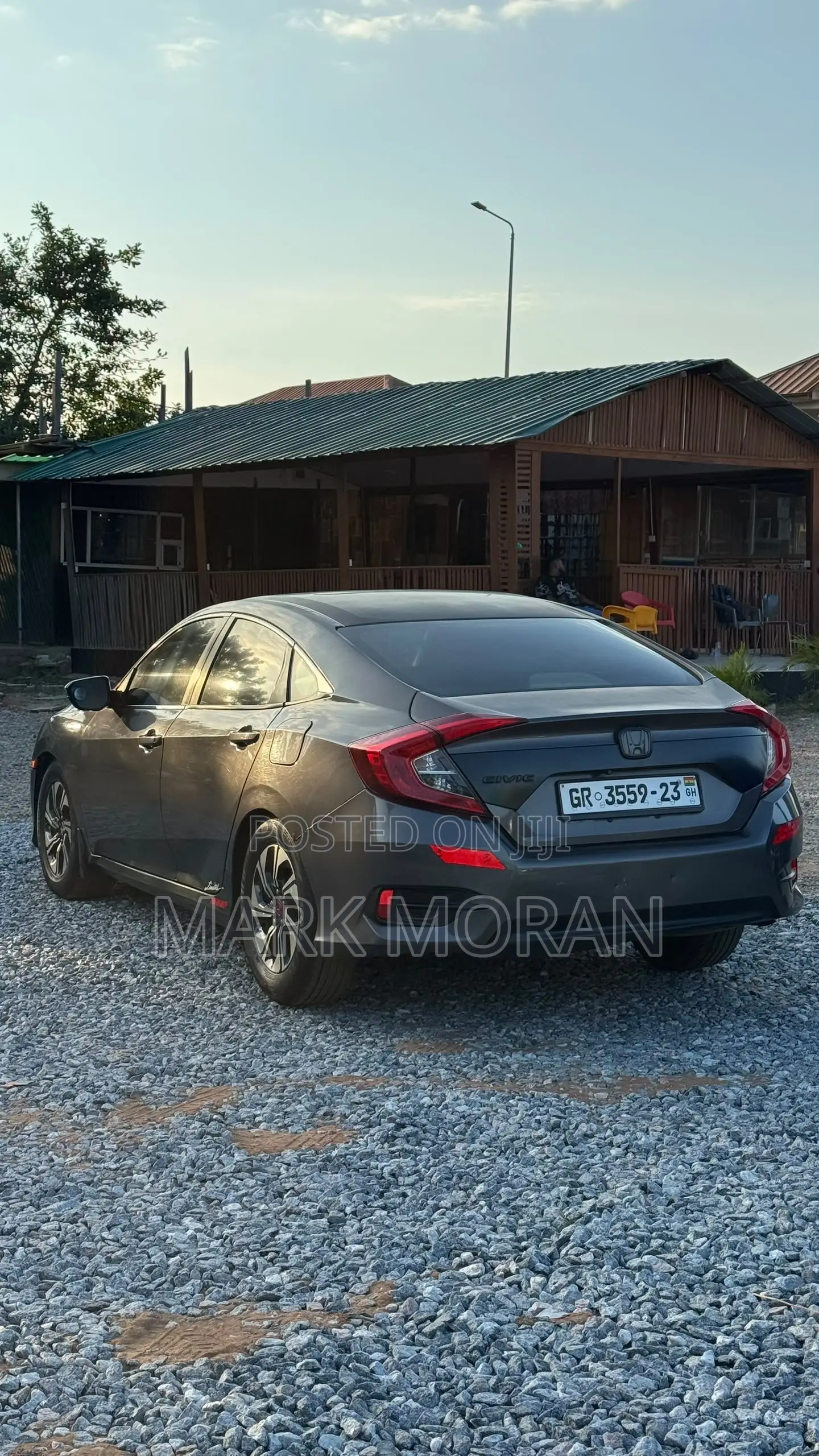 Honda Civic LX 4dr Sedan (2.0L 4cyl) 2016 Gray