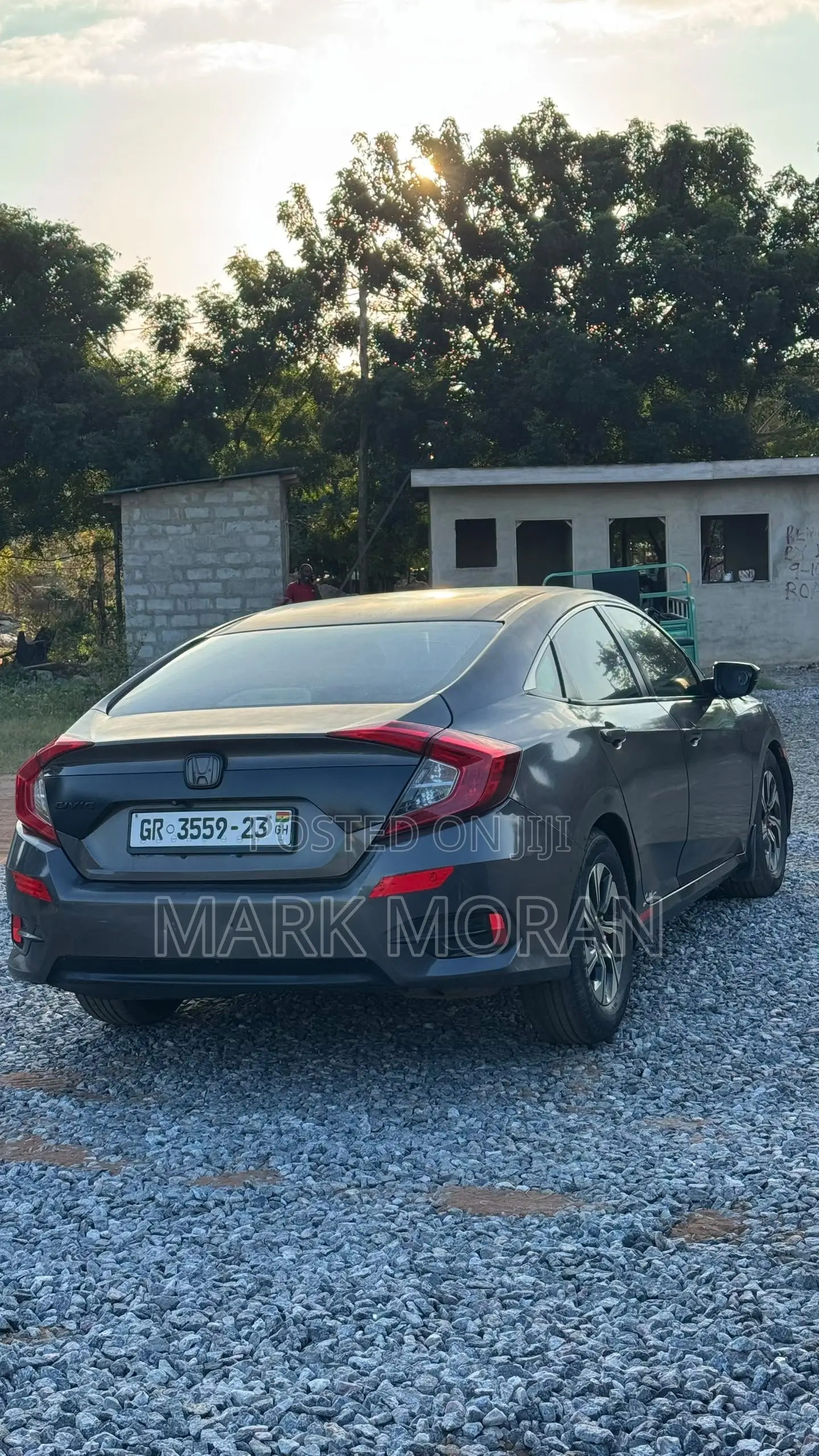 Honda Civic LX 4dr Sedan (2.0L 4cyl) 2016 Gray