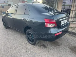 Toyota Yaris 2009 Blue