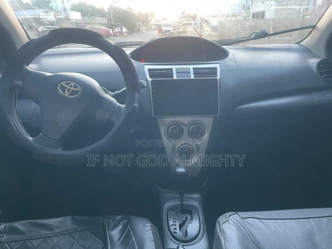 Toyota Yaris 2009 Blue