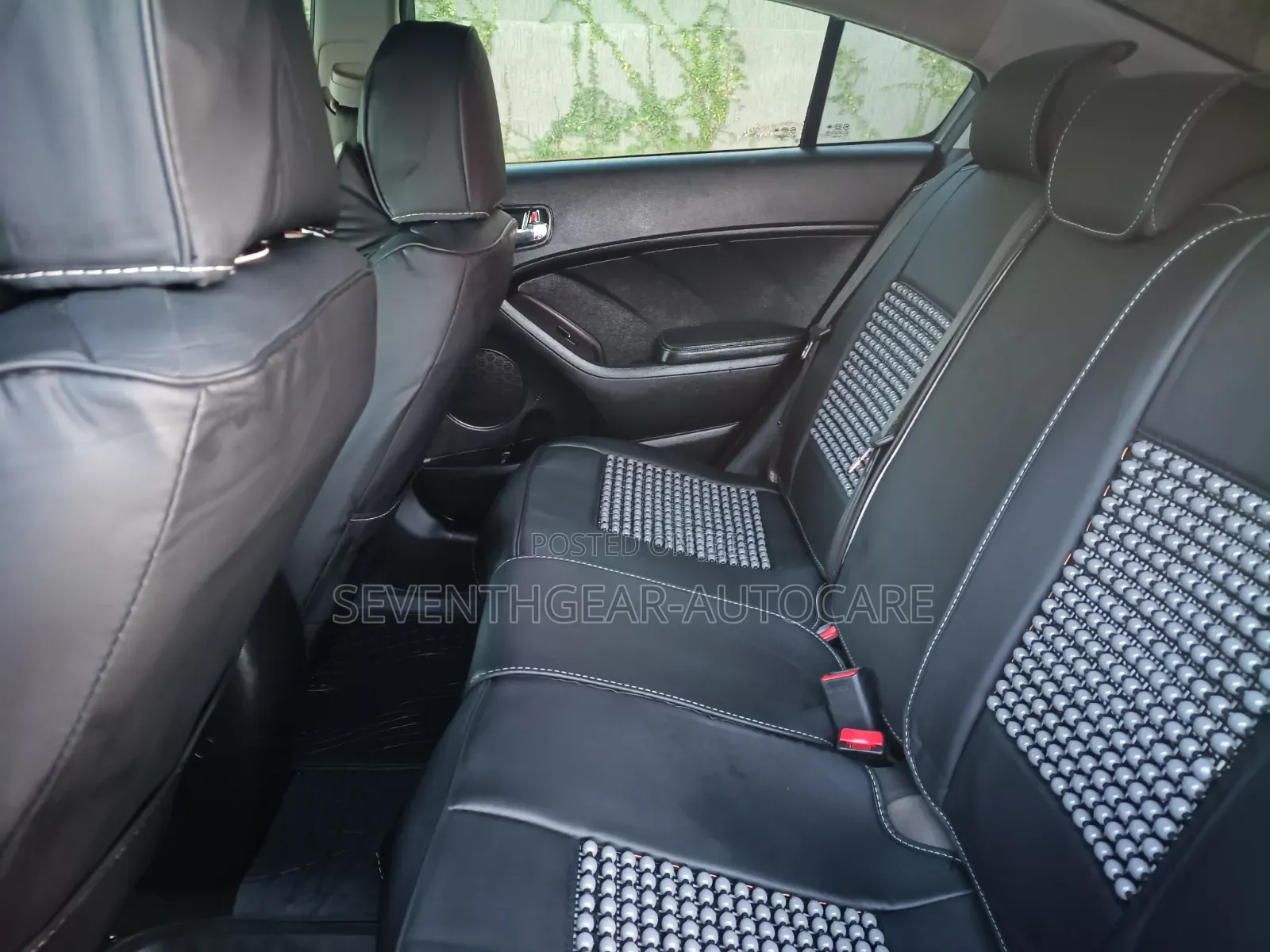 Hyundai Elantra Limited Sedan FWD (2.0L 4cyl 6A) 2017 Gray