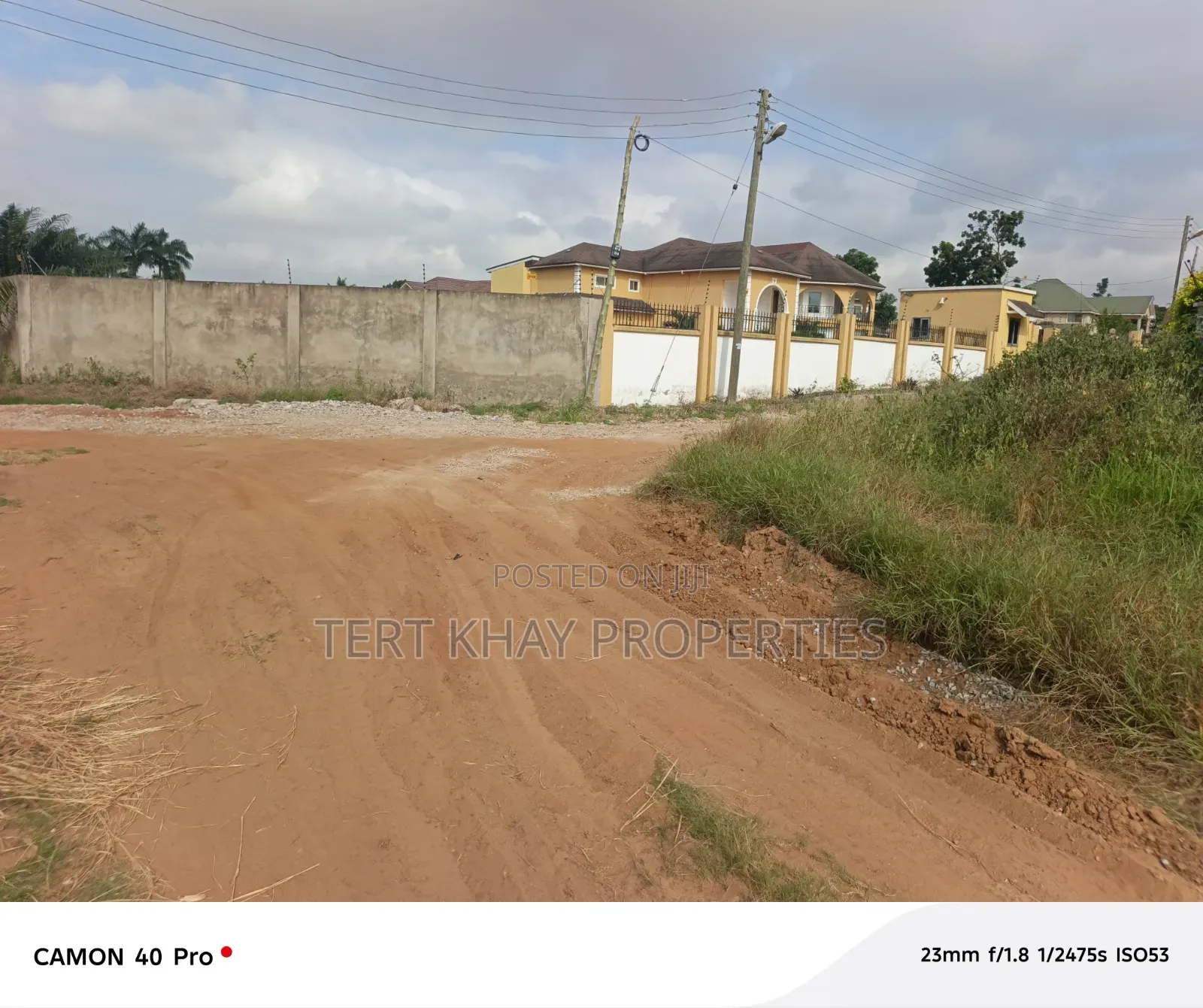 Quarter Plot of Land for Sale at Manet