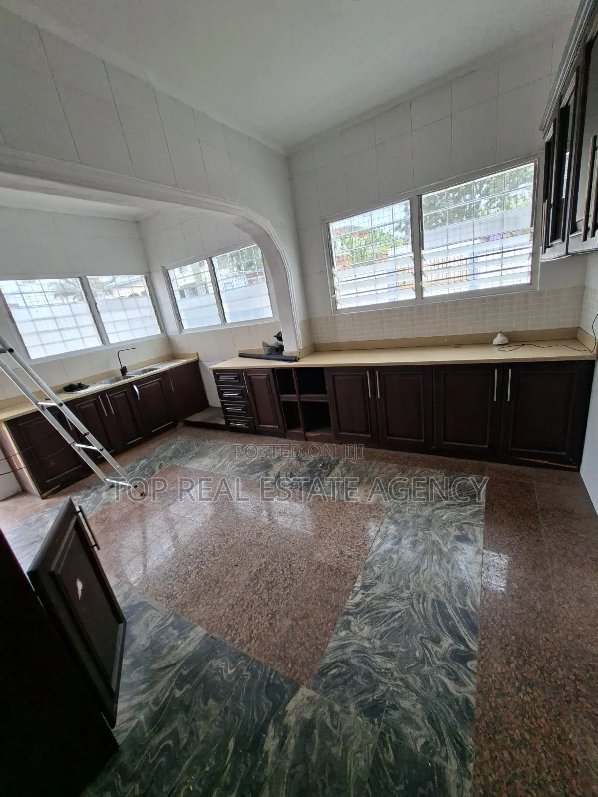 4bdrm House in 150, Ga East Municipal for rent