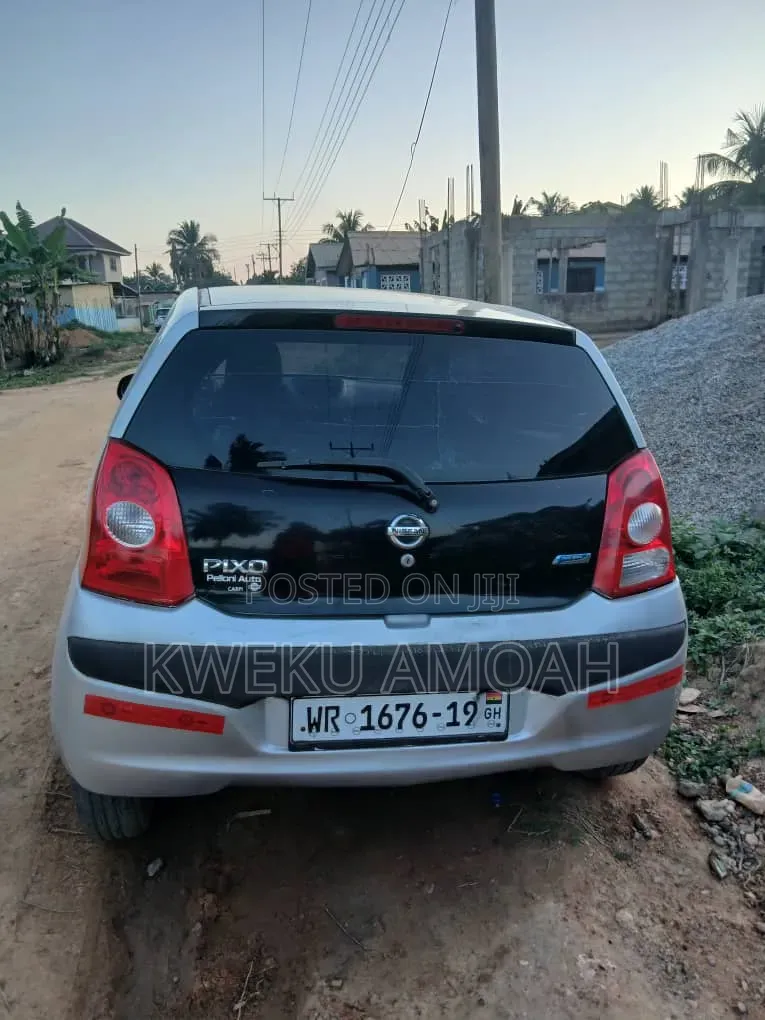 Nissan Pixo 1.0 FWD 2013 Silver
