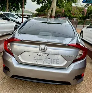 Honda Civic LX 4dr Sedan (2.0L 4cyl) 2016 Gray