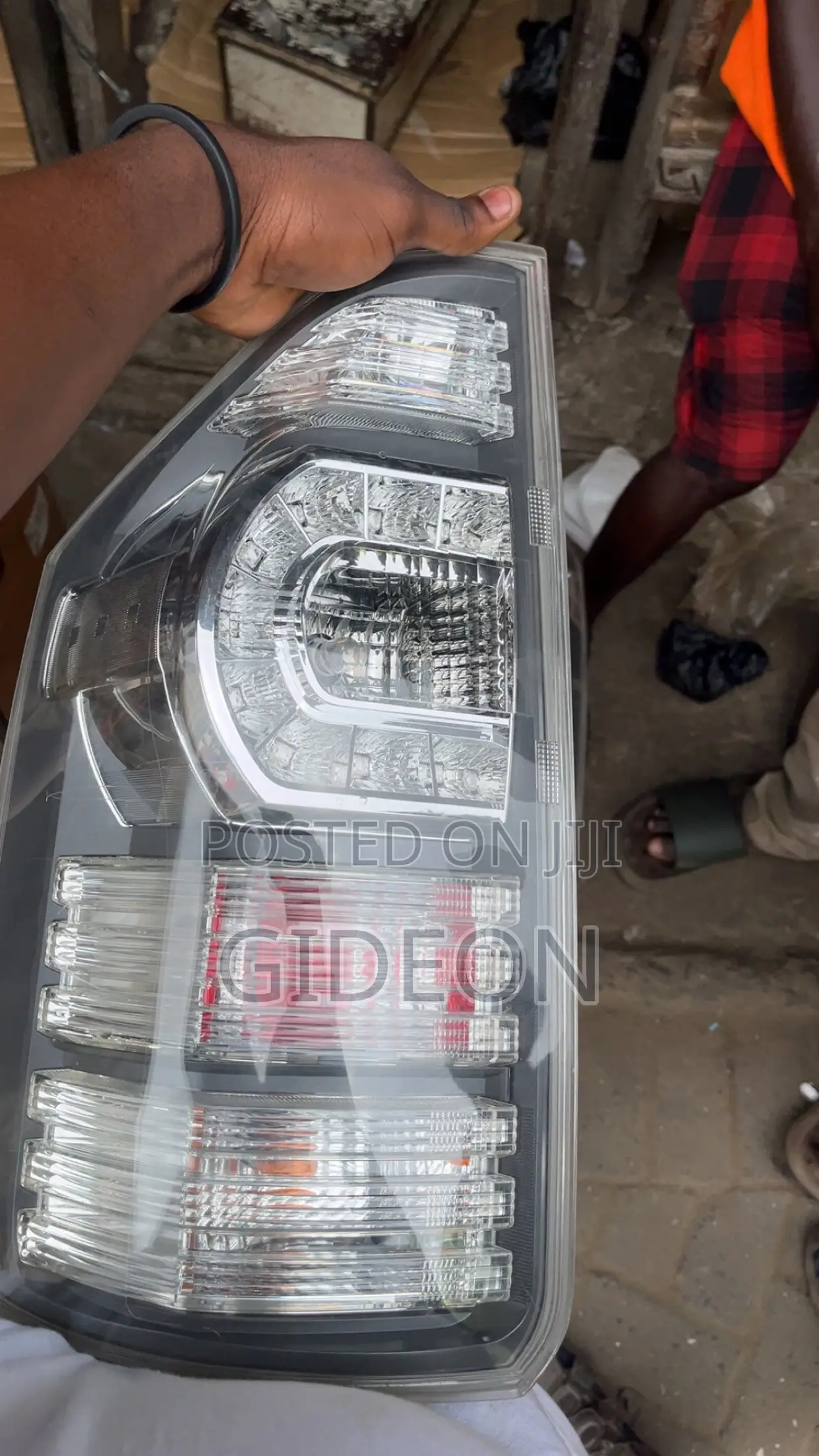 Toyota Voxy Back Lights