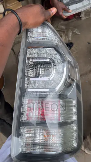 Toyota Voxy Back Lights
