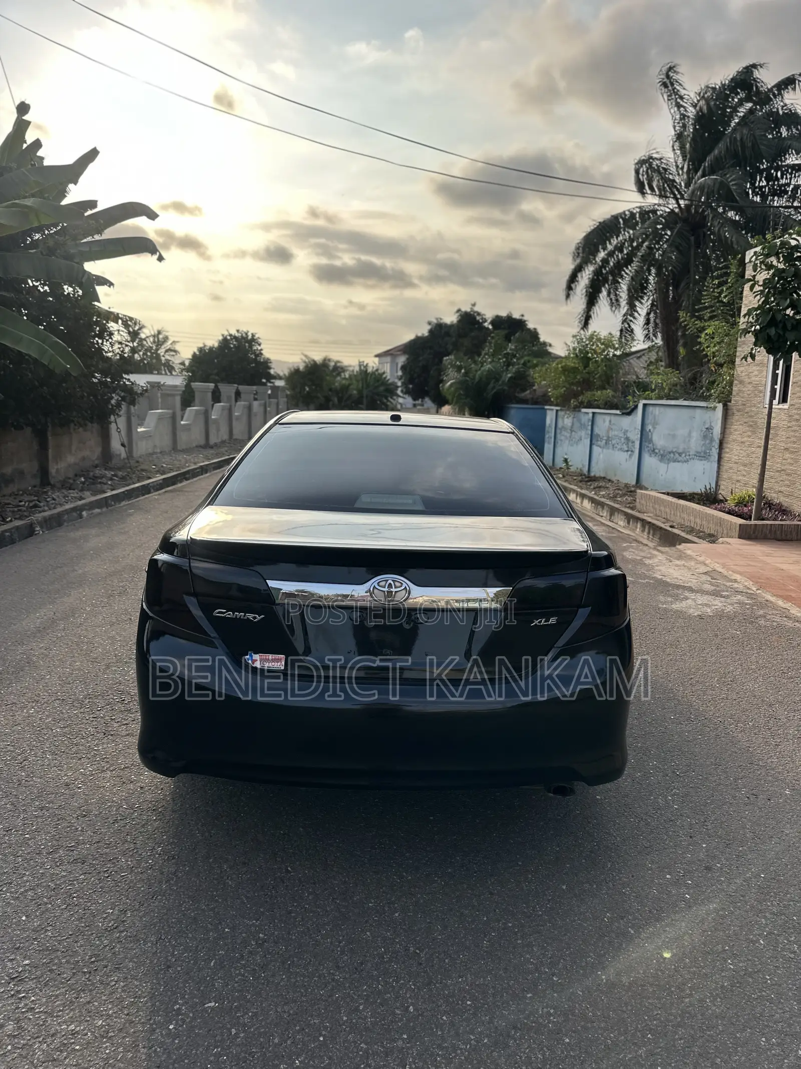 Toyota Camry XLE 4dr Sedan (2.5L 4cyl 6A) 2014 Black