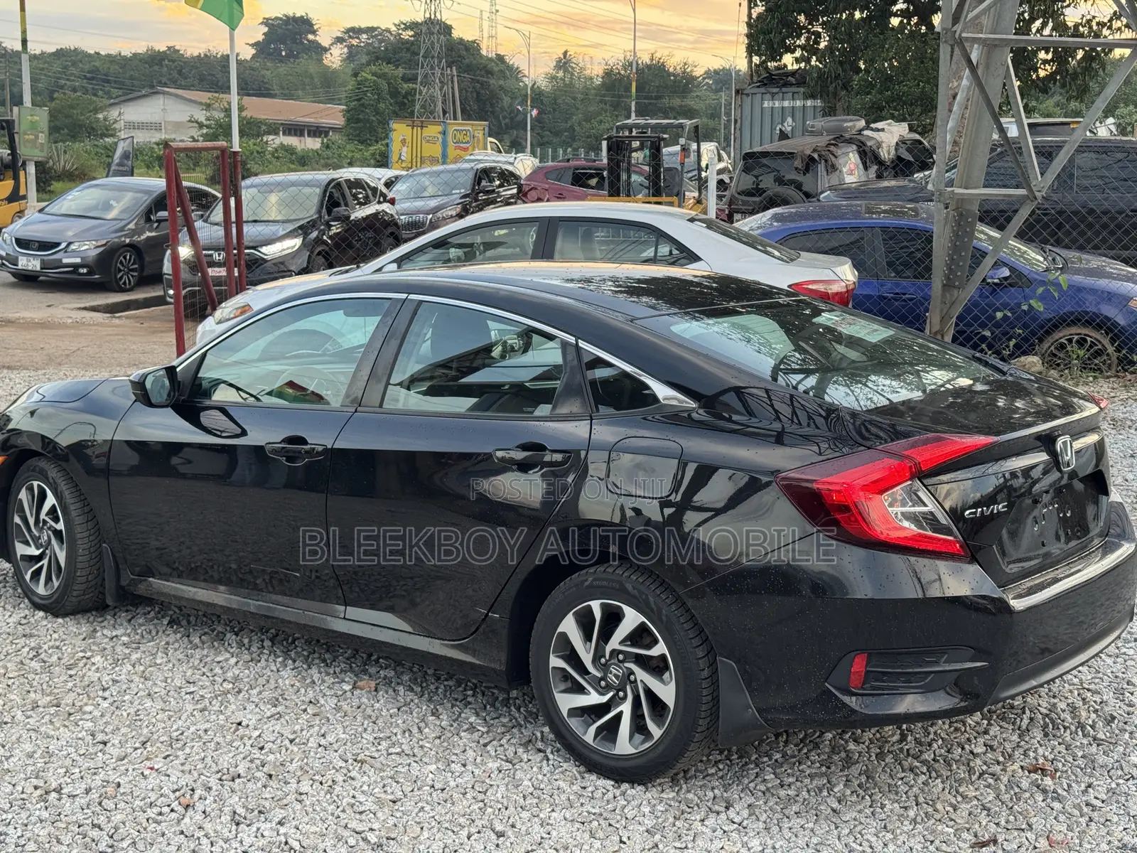 Honda Civic 2016 Black