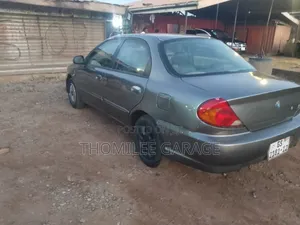 Kia Spectra 2002 Gray