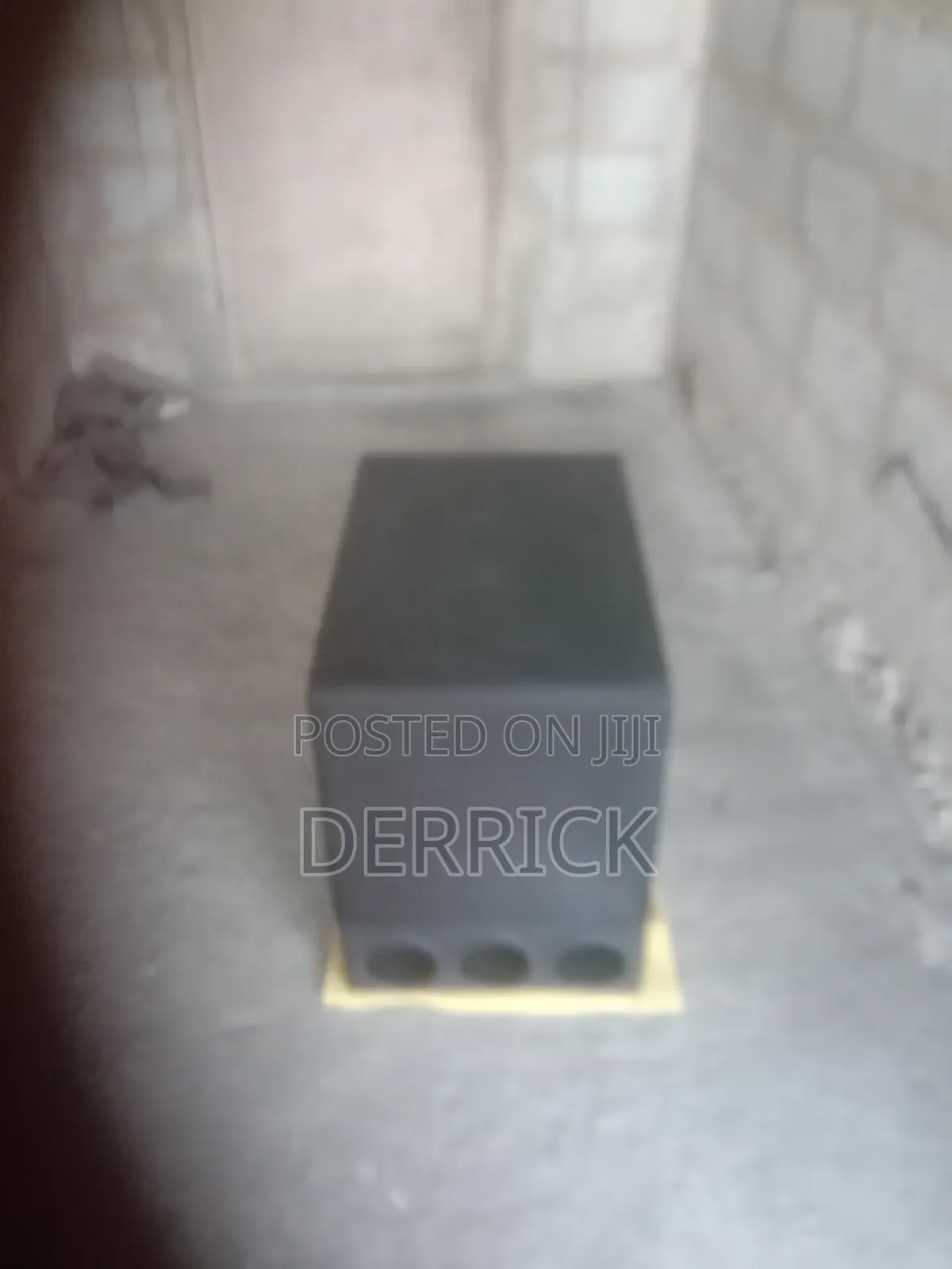 DerrickMax Electronics