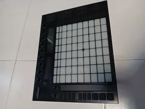 Ableton Push 1(drumpad/Drum Machine)