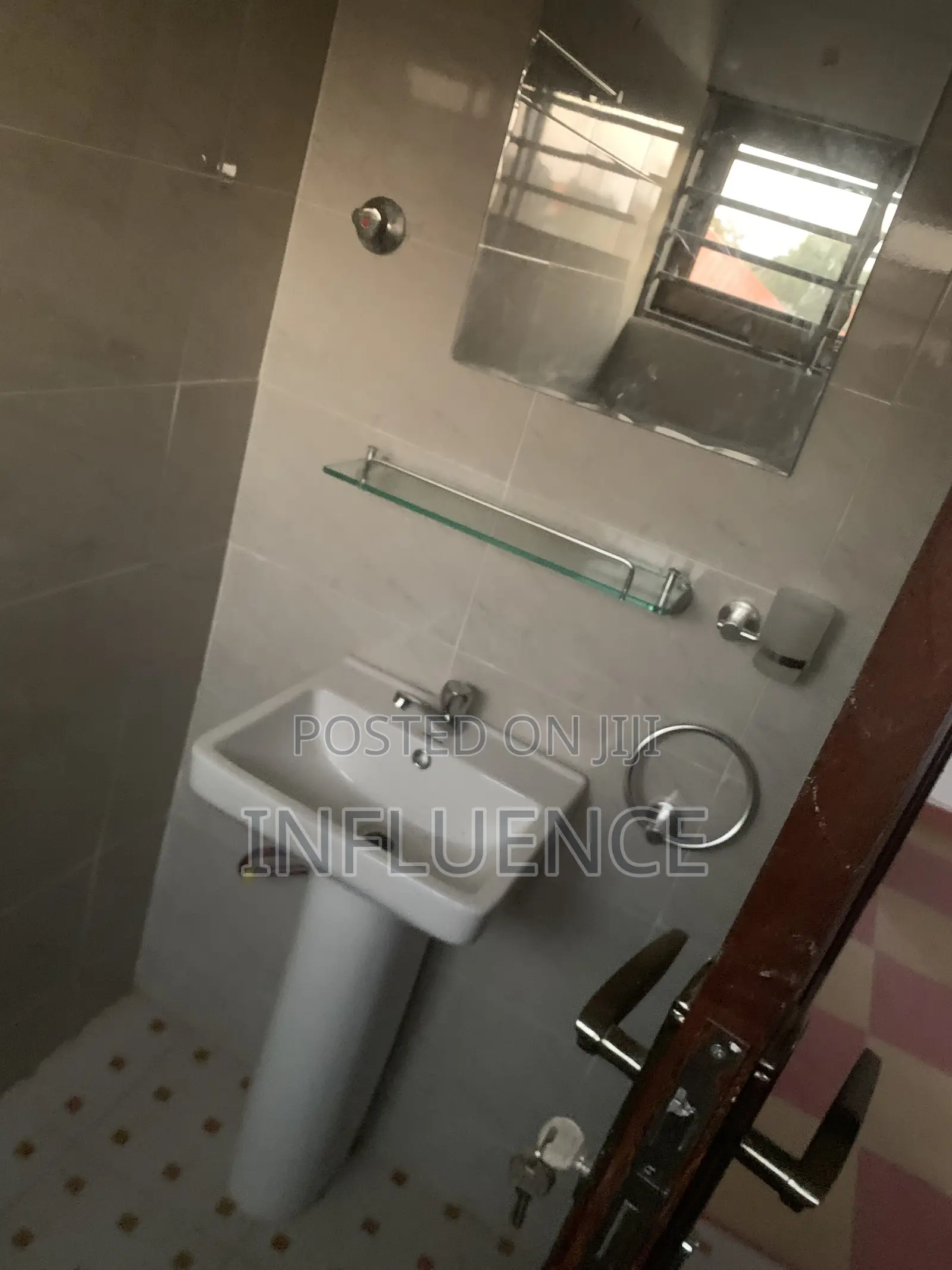 2bdrm Apartment in Botwe, East Legon for rent