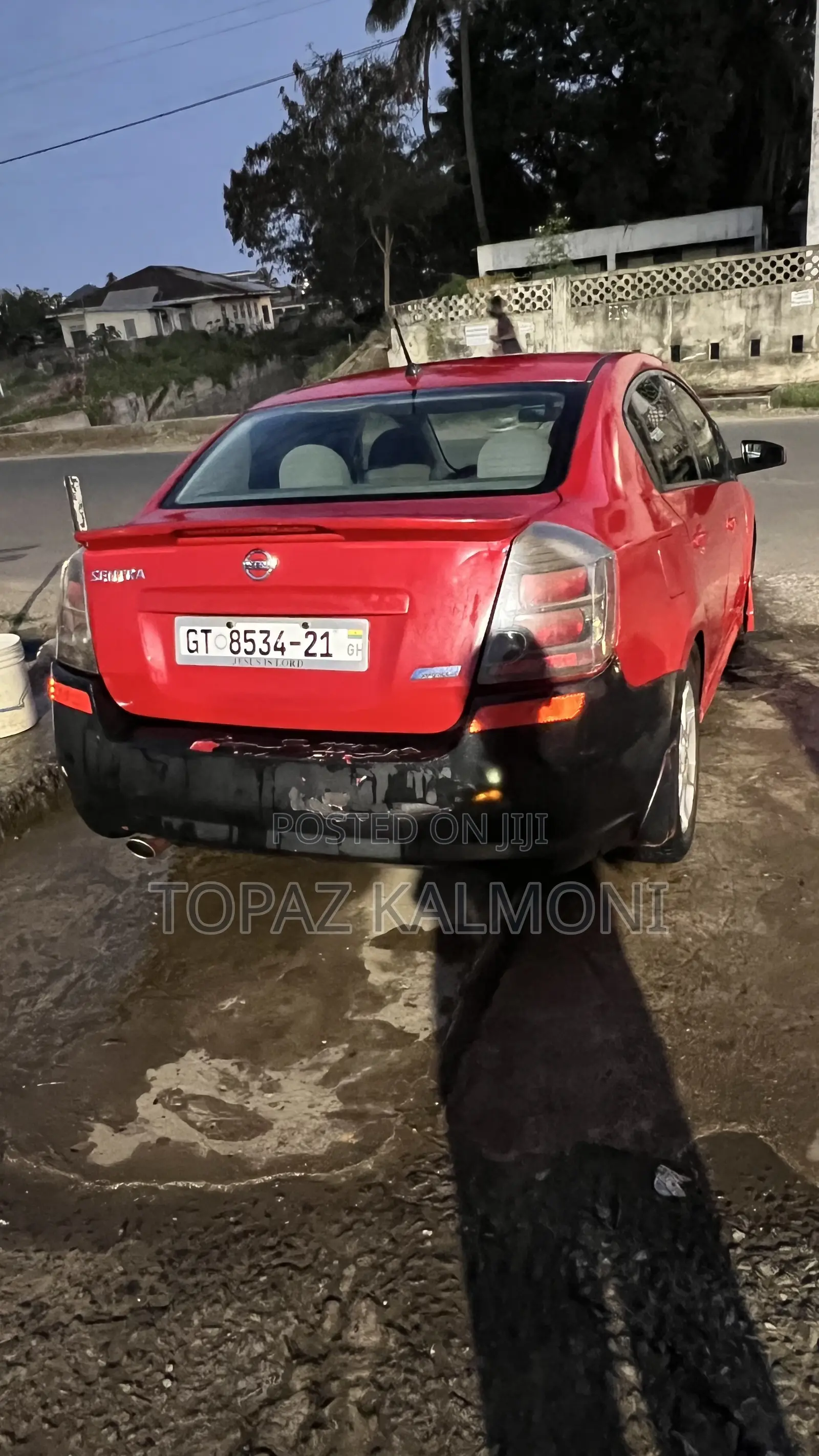 Nissan Sentra 2012 Red