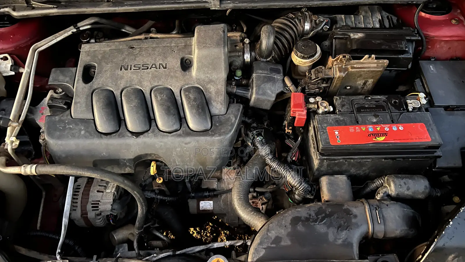 Nissan Sentra 2012 Red