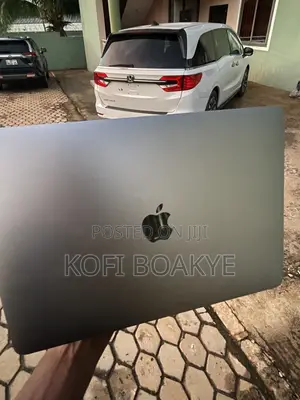 Laptop Apple MacBook Pro 2017 8GB Intel Core i5 SSD 500GB