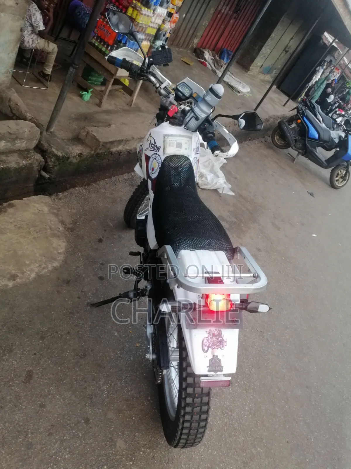 Yamaha 2007 White